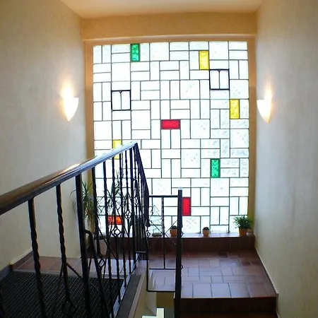 露丝旅馆 招待所 穆特尔斯塔特